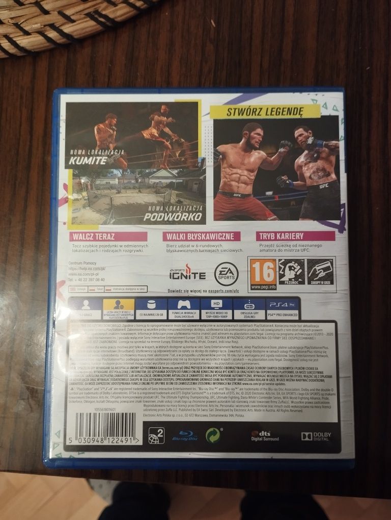 Sprzedam grę ps4 ufc 4