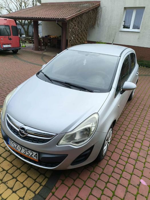 Opel Corsa Opel Corsa 1.2 2011 Nowe opony-ZADBANE-ekonomiczne-bezawaryjne auto