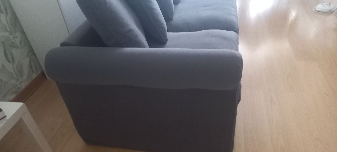 Sofá  Ikea , como novo