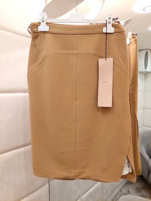 Спідниця брендова N21, 42 розмір