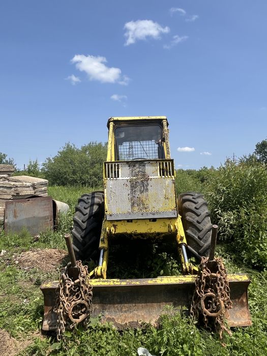 Продам лісовозний трактор LKT 81