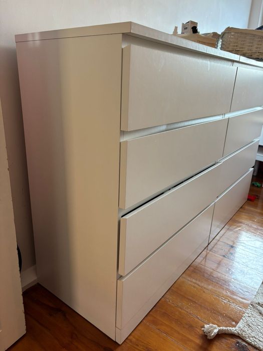 Cómoda 4 gavetas (MALM)