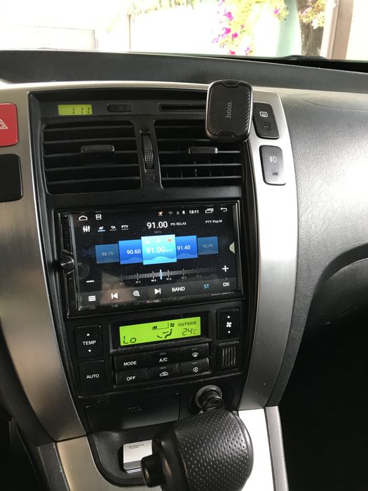 Hyundai Туксон 2.7 газ/ бензин  v6 4 vd