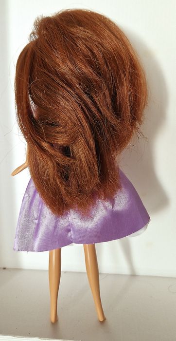 Lalka Sparkle Girlz a la Barbie brunetka