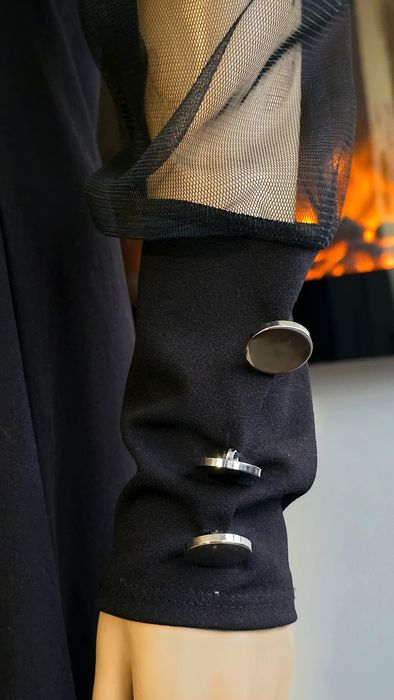 Piękna Elegancka Włoska Czarna Sukienka