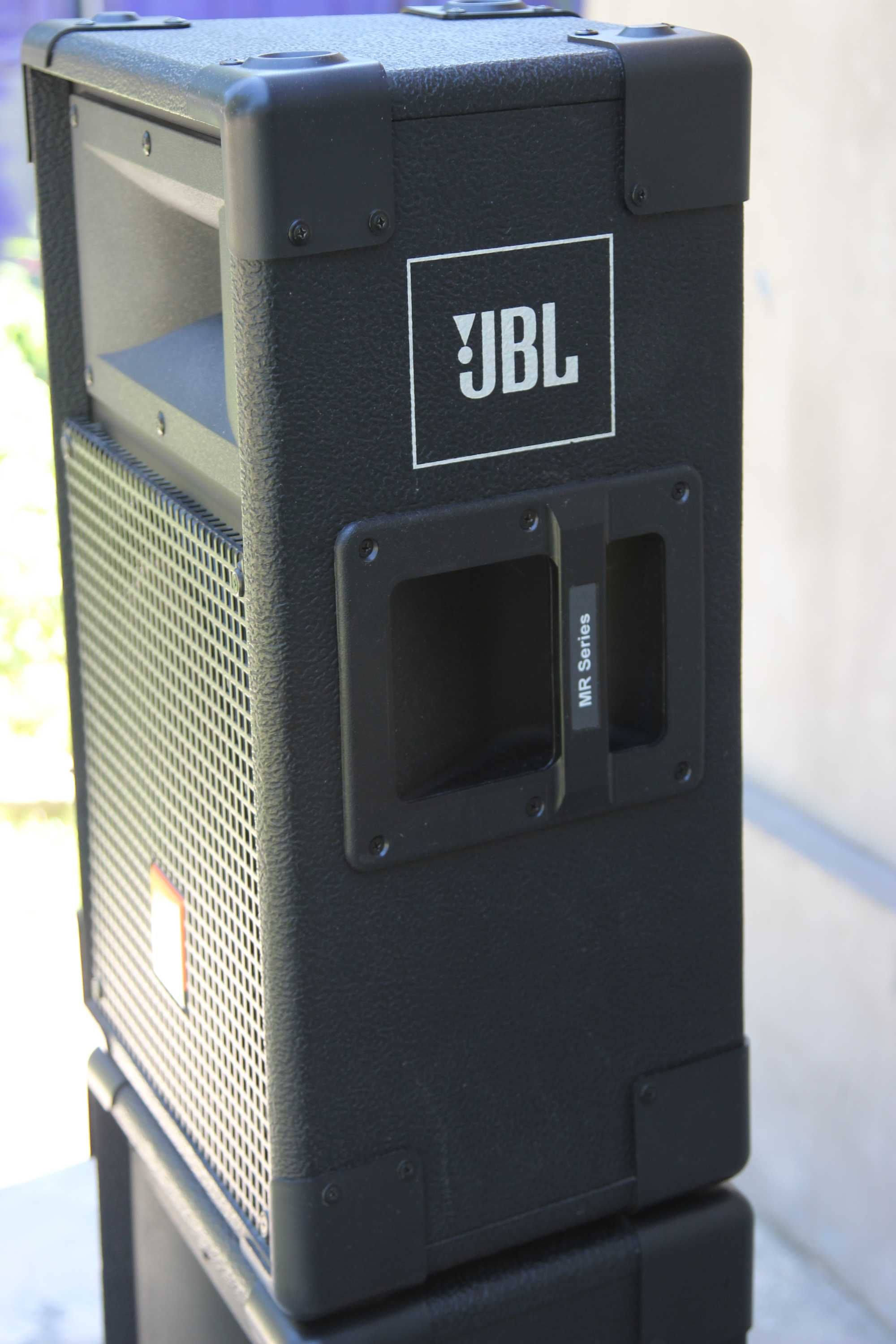 Акустическая система  JBL MR922