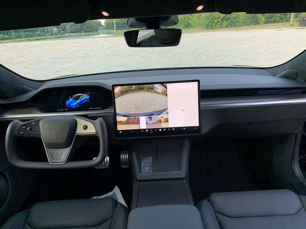 Tesla Model S Plaid 2021