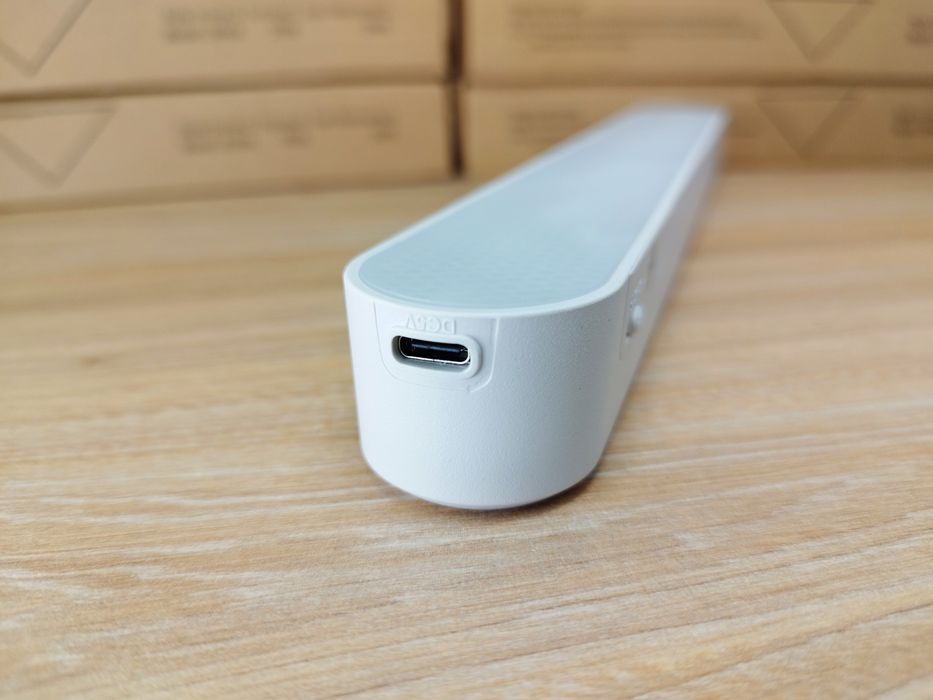 LED Світильник, LED лампа з пультом керування (акумуляторна, магнітна)