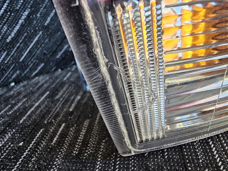 Продам оригинальный фонарь хайлендер 2016-19