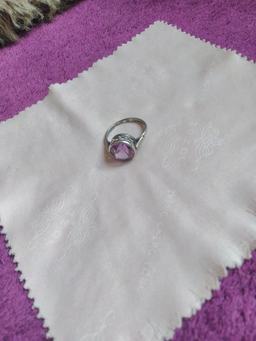 Серебряное кольцо