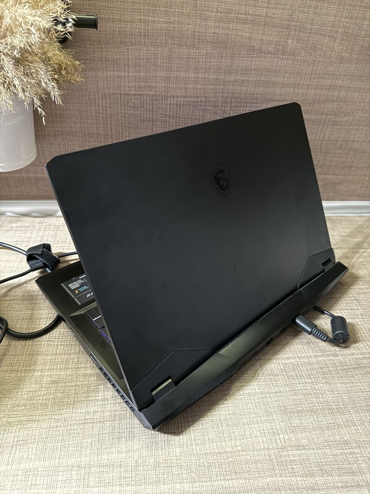 Laptop Gamingowy MSI Leopard GP76 i7-10870H/RTX3060/1TB SSD/16GB