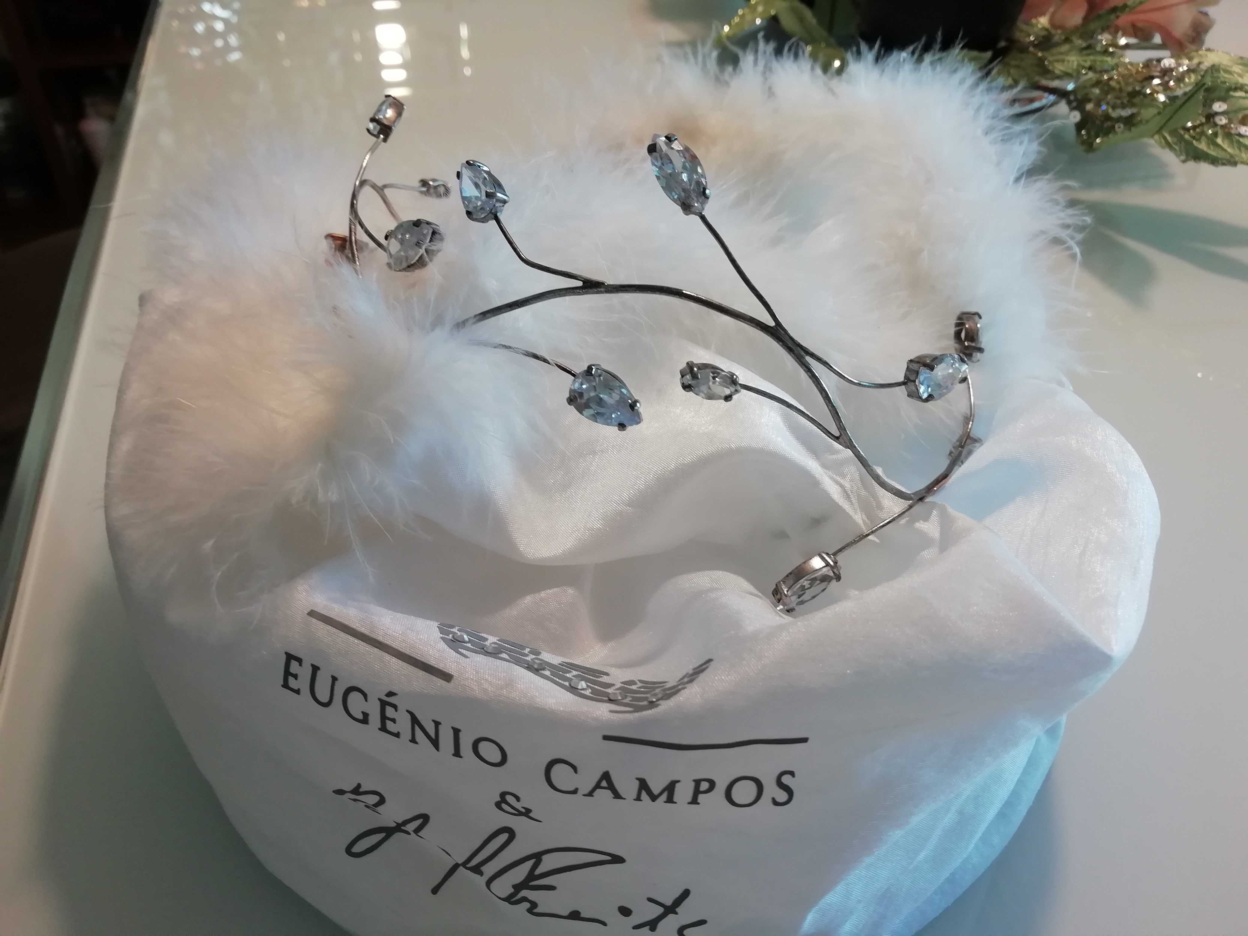 Tiara em prata com  zircónias e uma pedra de diamante (Eugenio Campos)