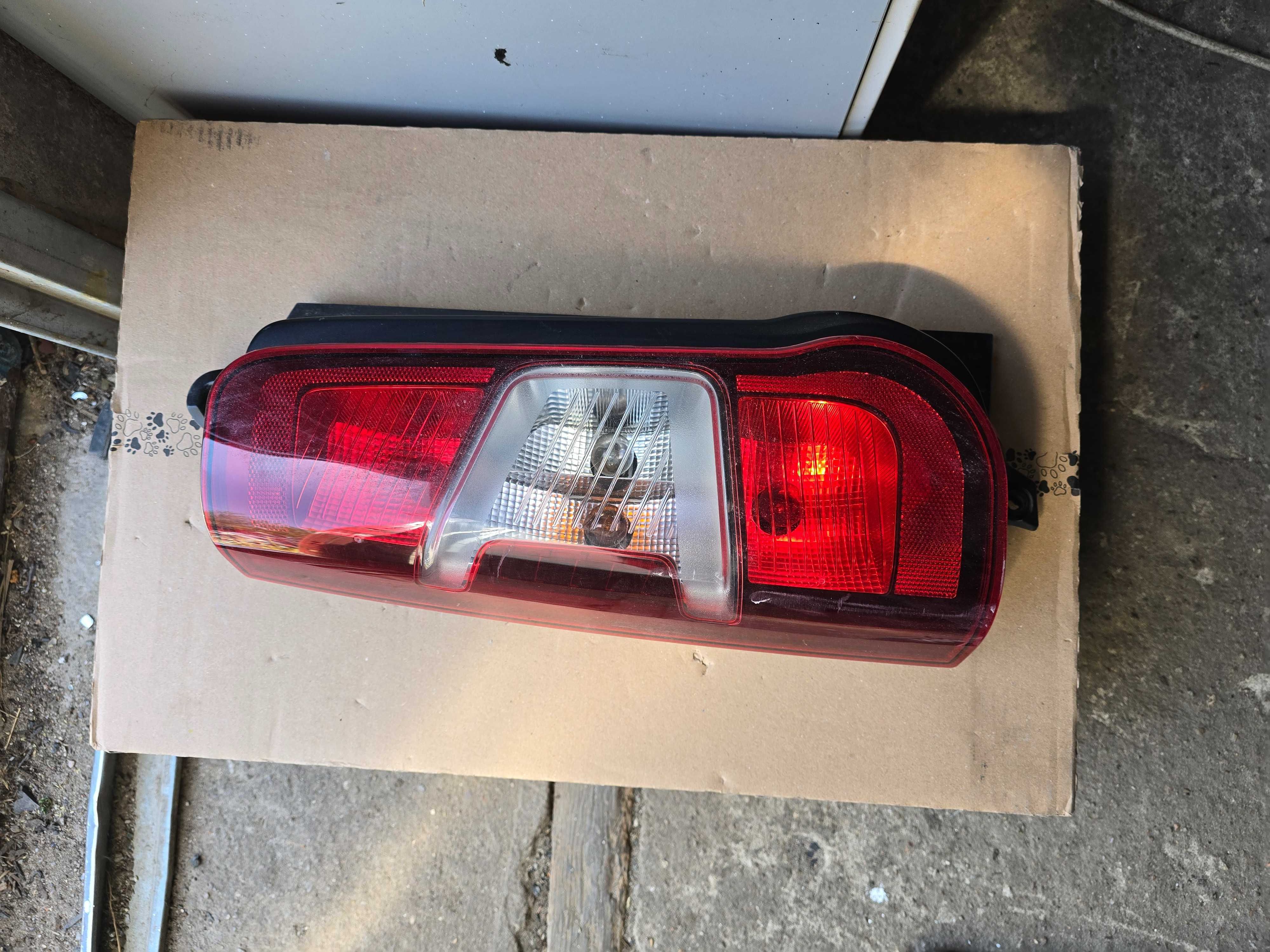 lampa tył Proace City , Partner 4 , Berlingo 4 , Combo E