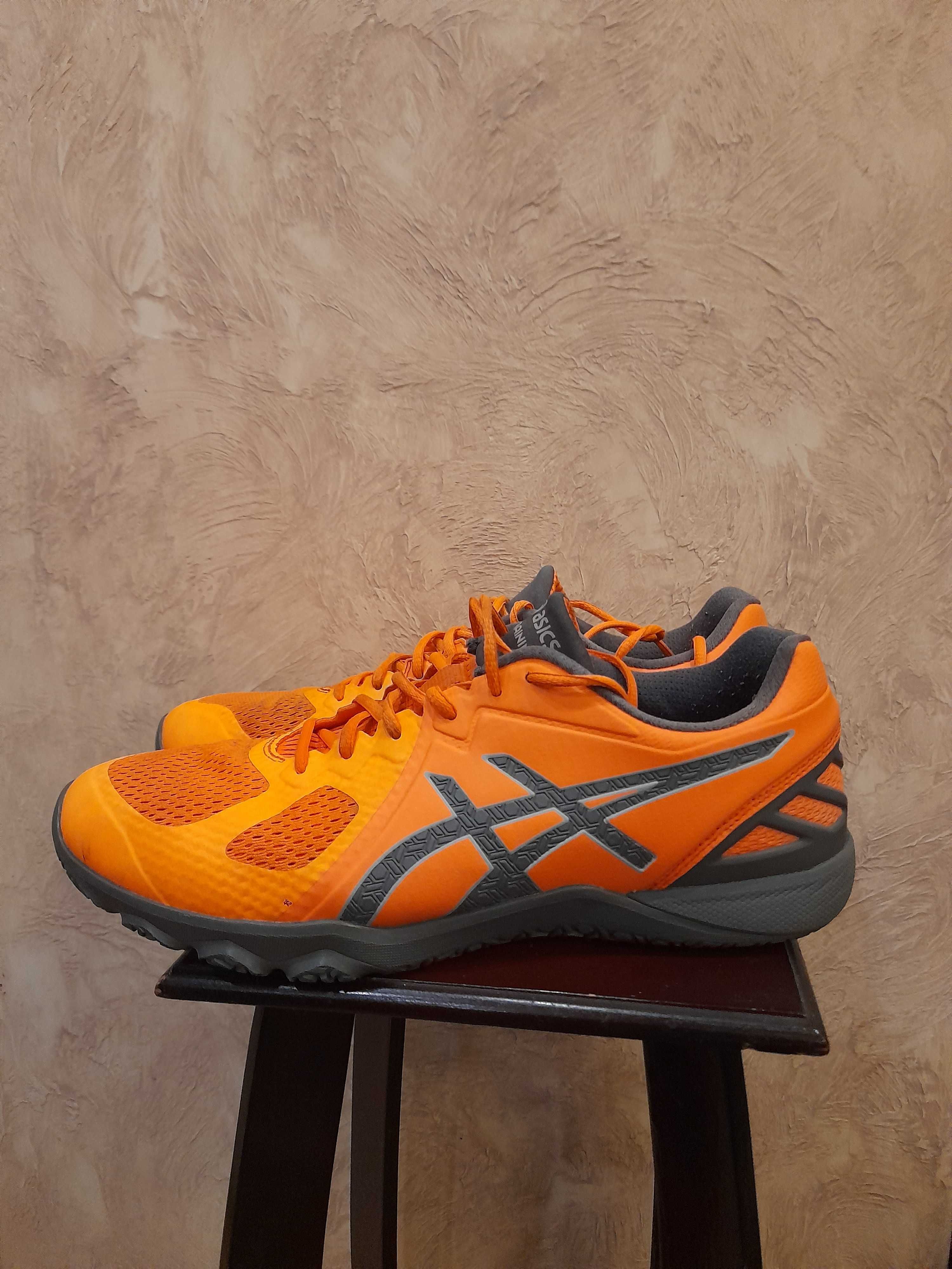 Продам кроссовки Asics Conviction X Art S703N Размер 43.5