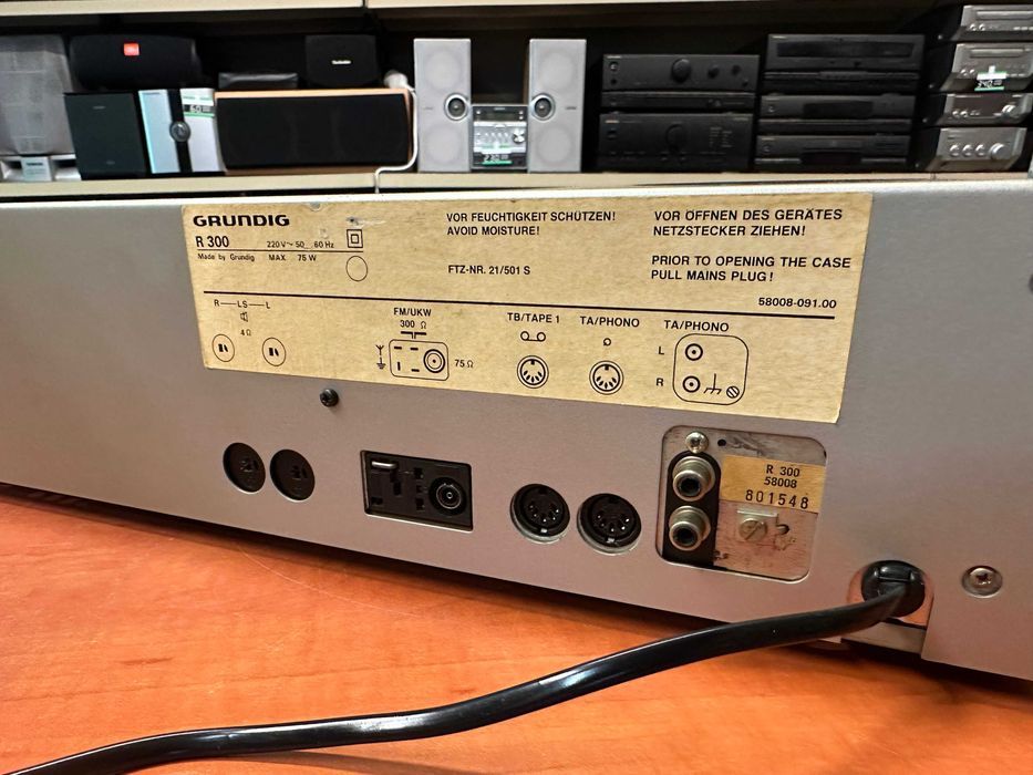 Amplituner Grundig R300