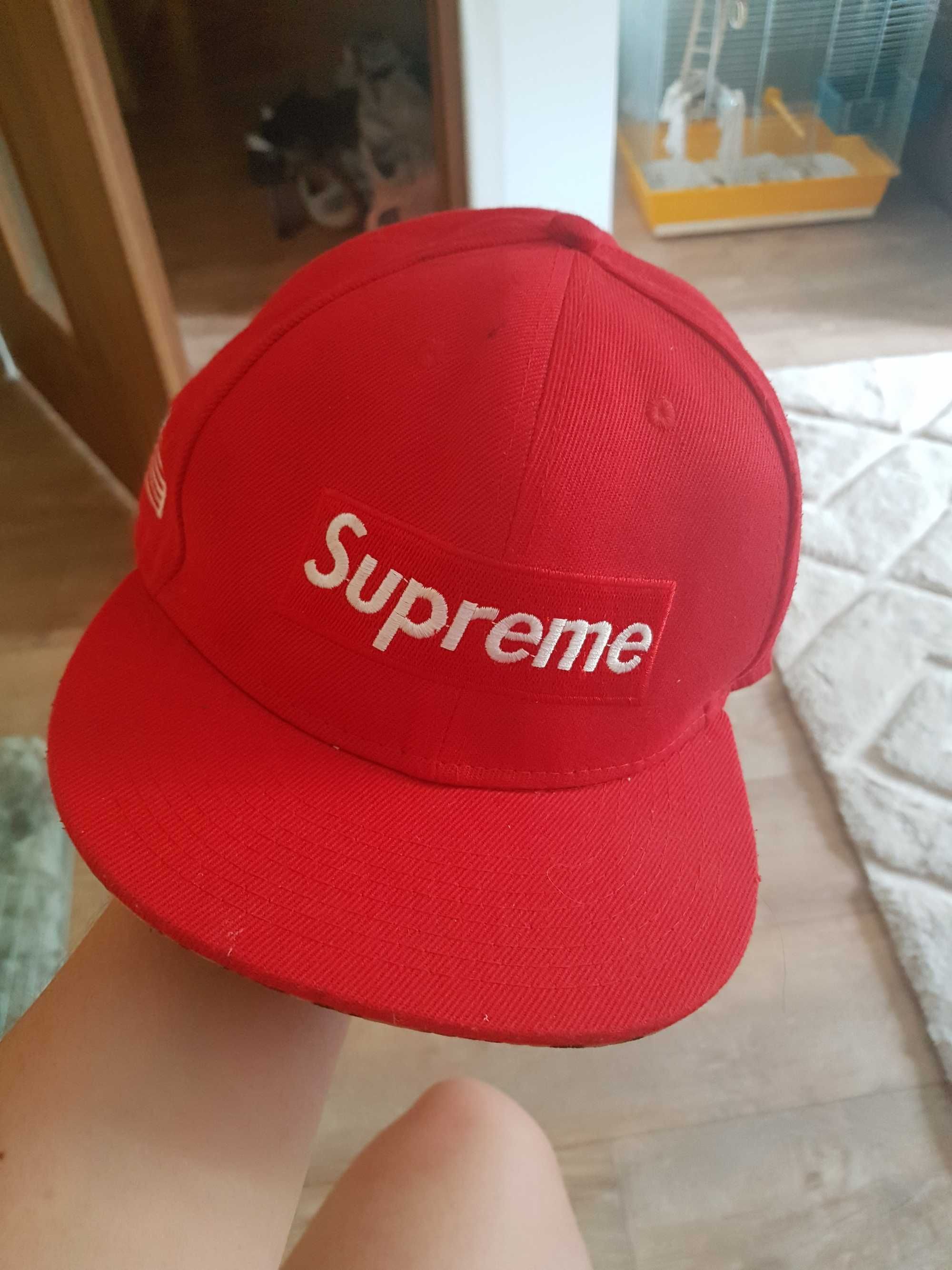 Czapka supreme czerwona
Roxm uniwersalny unisex oryginal nowa