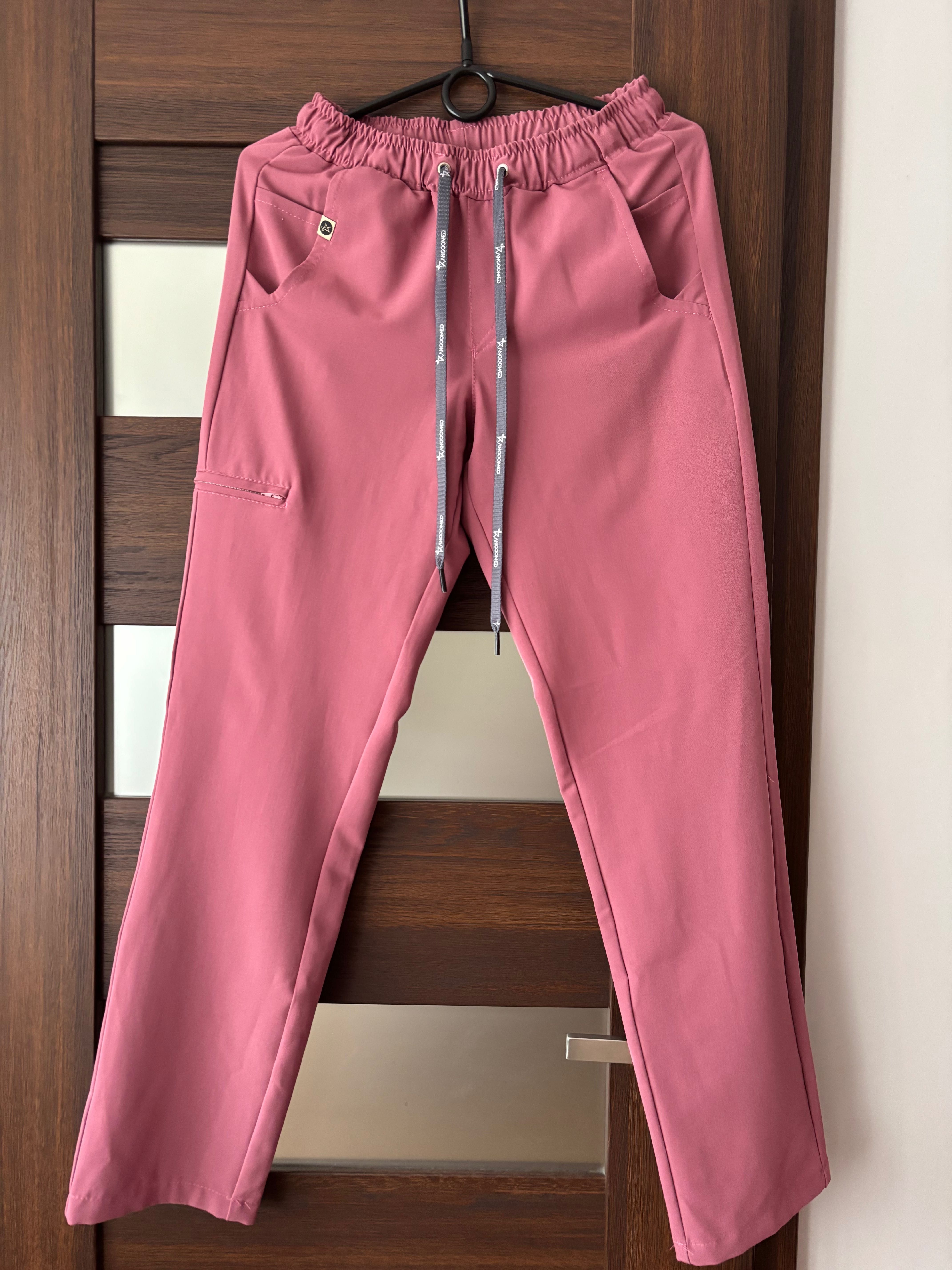 scrubs uniform medyczny kangoomed premium