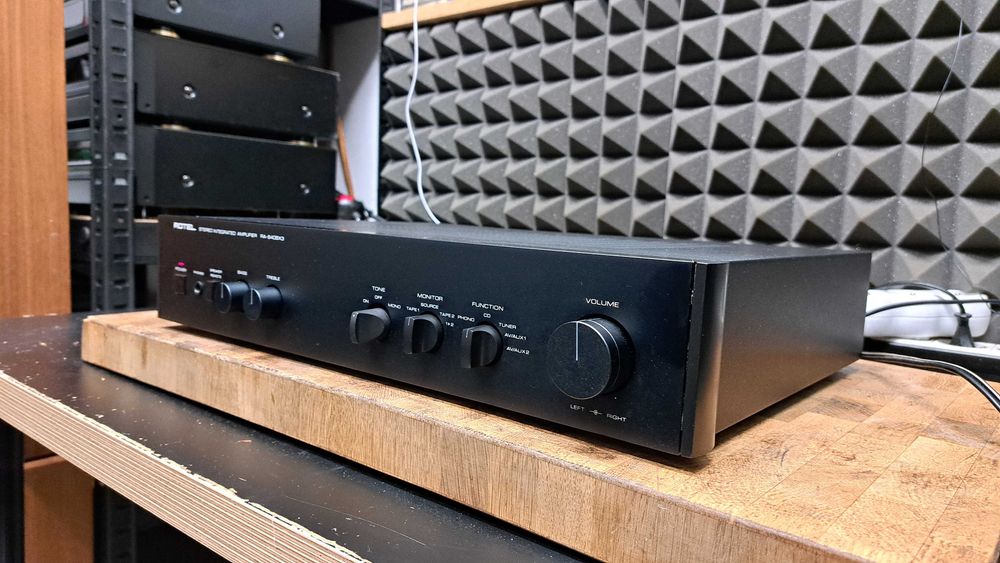 Wzmacniacz Rotel RA-840BX3