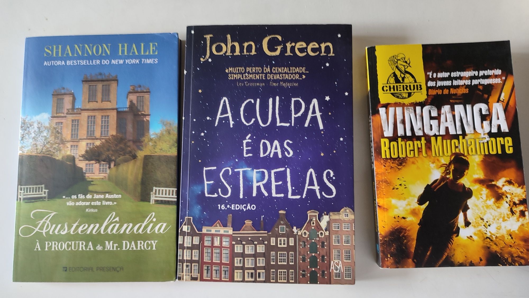 Livros usados variados