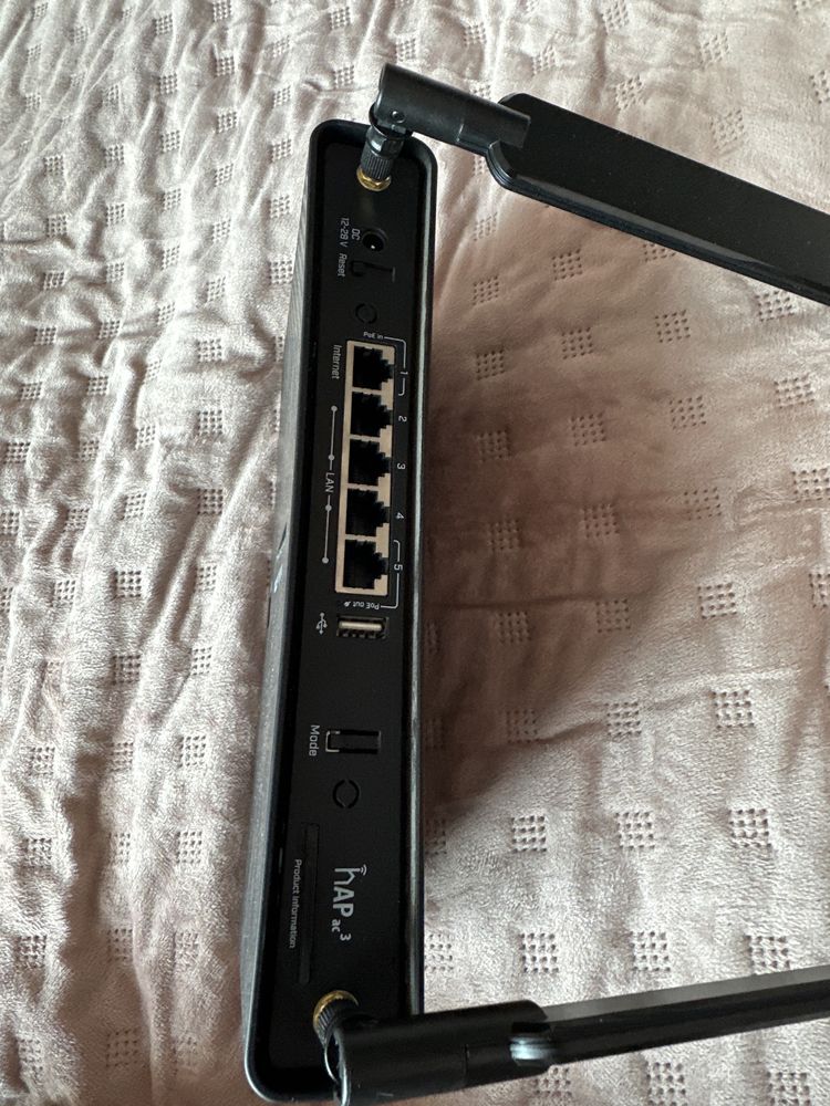Router MikroTik hAP ac3 Dualband