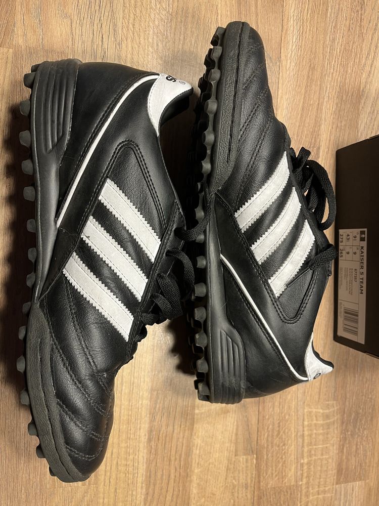 Adidas Kaiser 43 1/3