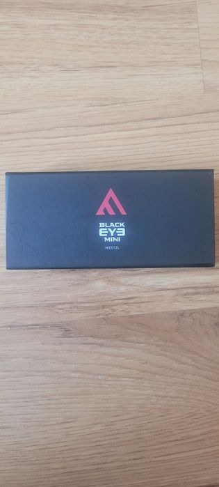 Wodoodporna latarka Mactronic Black Eye