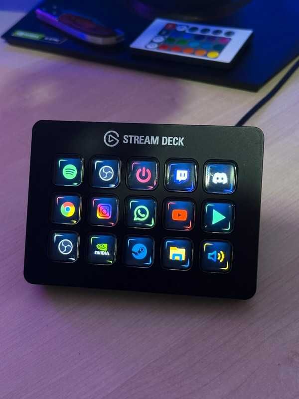 Elgato Stream Deck MK.2 Preto