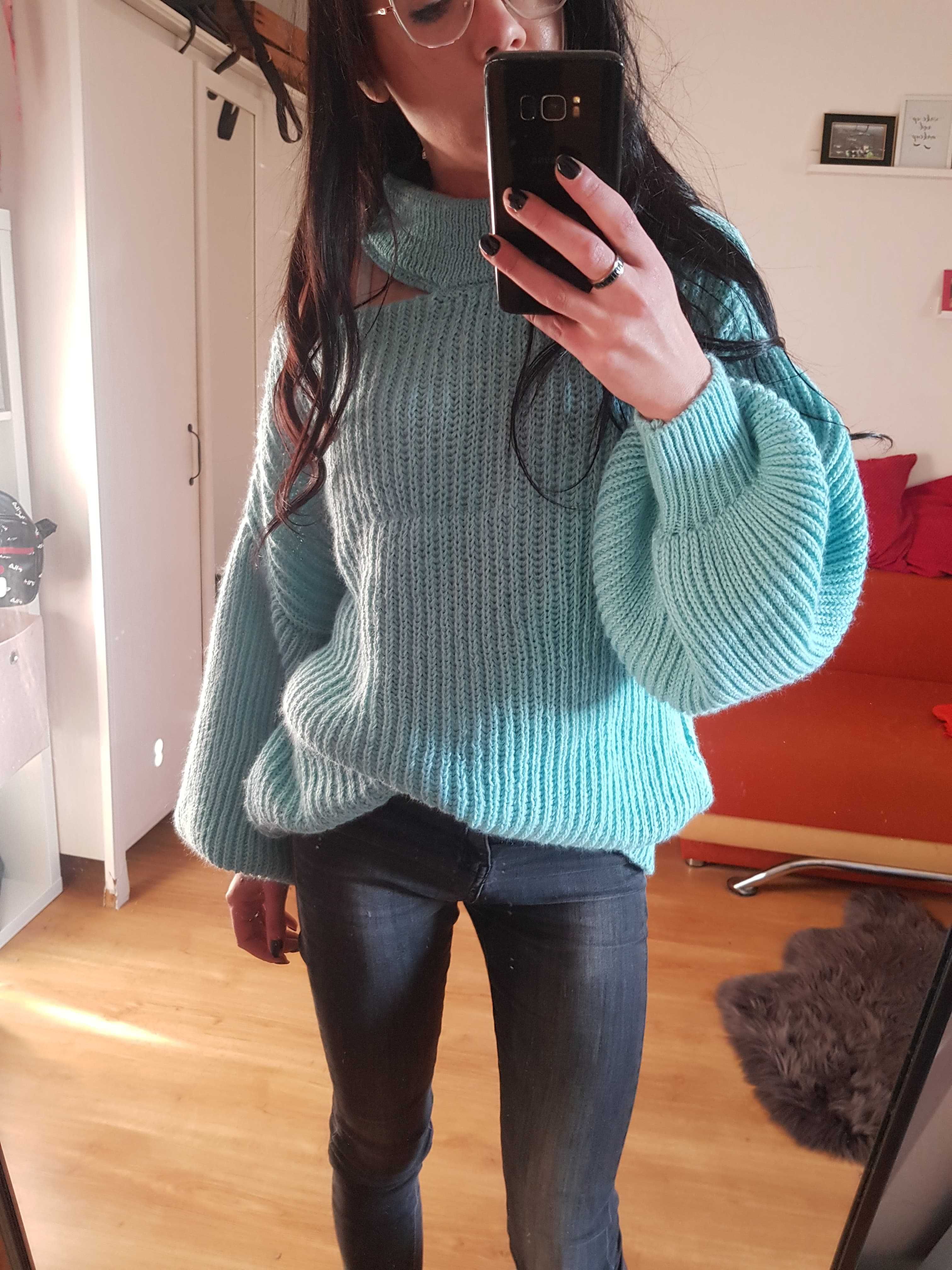 Sweter zimowy nowy