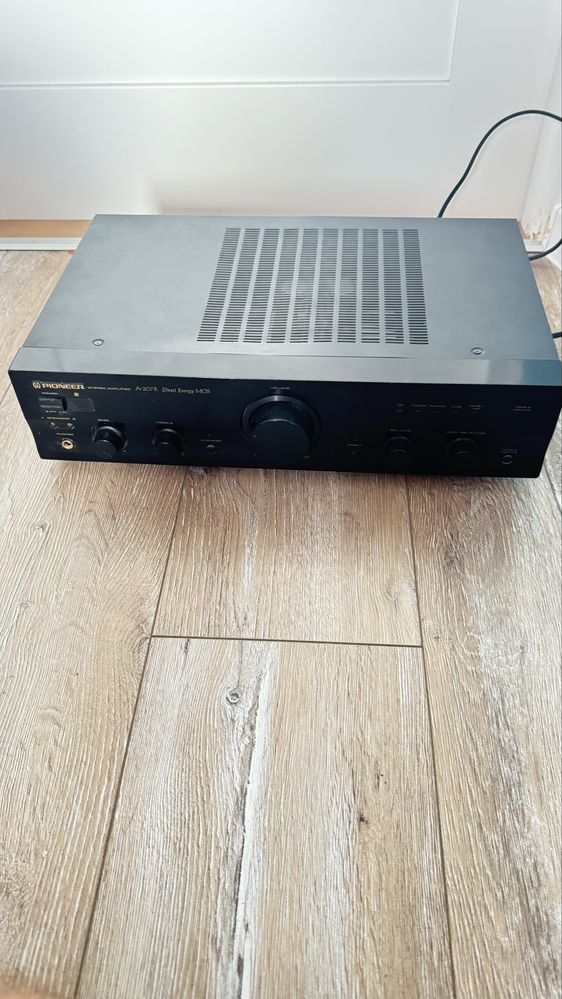 Wzmacniacz pioneer A-207r
