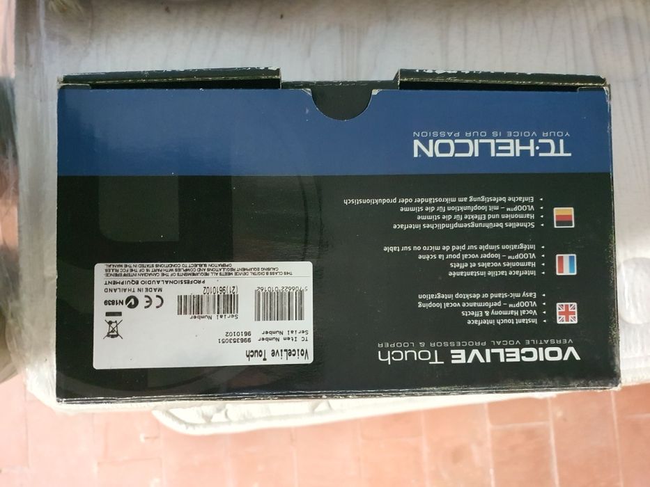 TC HELICON voice live touch - processador de efeitos para voz