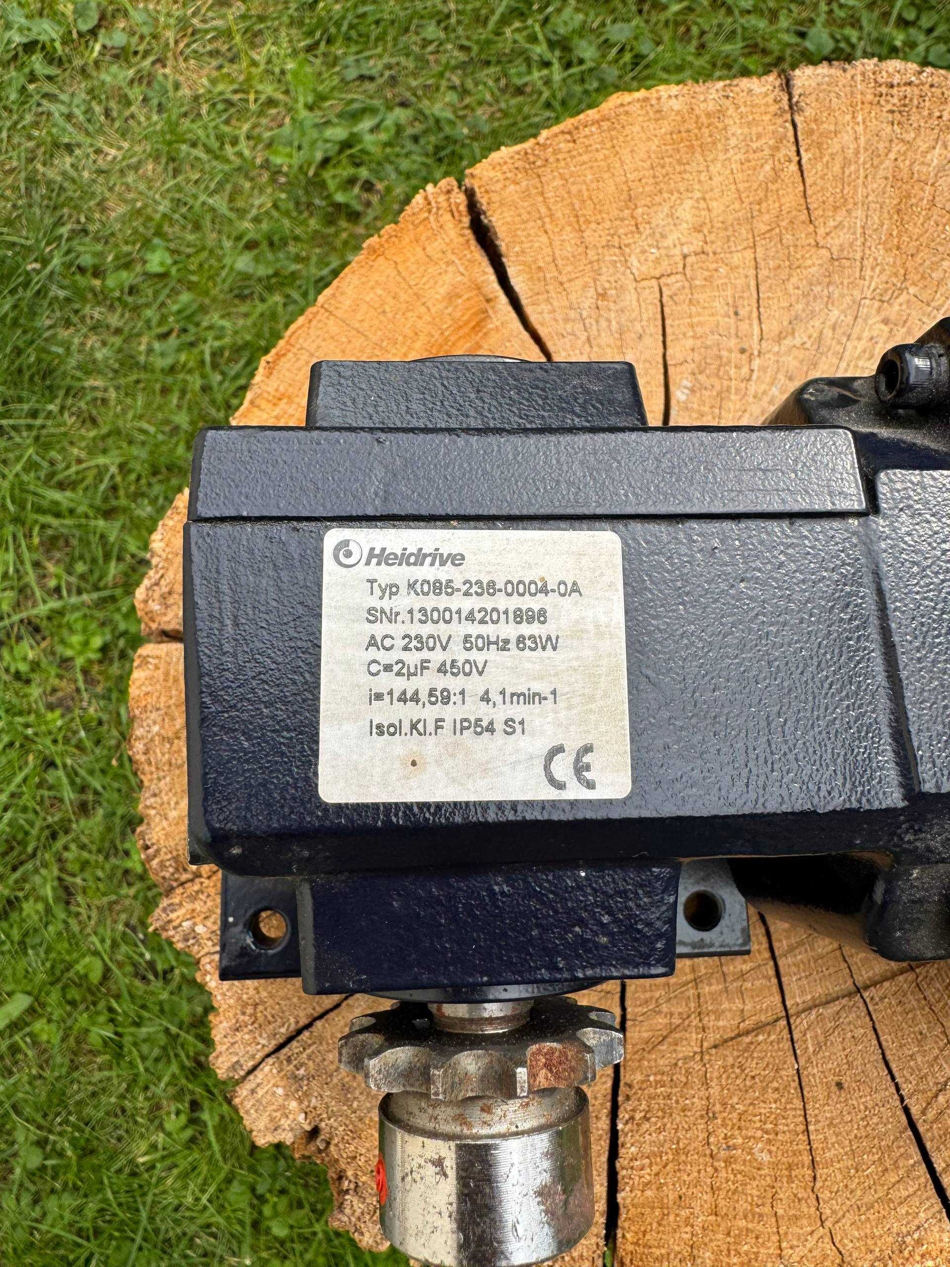 Сервомотор, серводвигун Heidrive
Тур К085-236-0004-0A
AC 230V 50Hz 63W