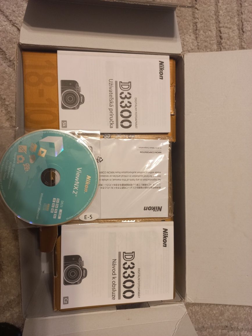 NIKON D3300 lustrzanka 18-105 VR Kit