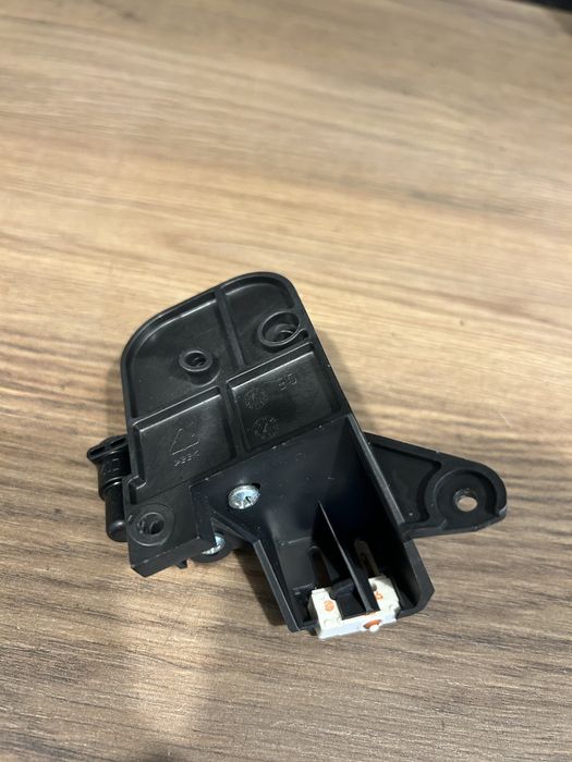 Delonghi Magnifica esam elektrozawór