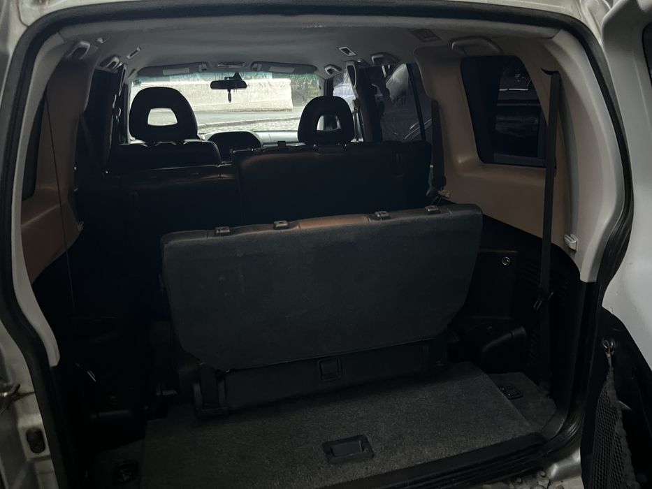 Міцубісі Паджеро,надійний джип,все працює.