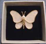 Alfinete borboleta Novo