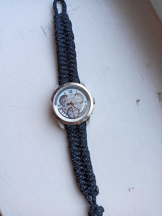 Годинник Swatch COLD HOUR YRS403