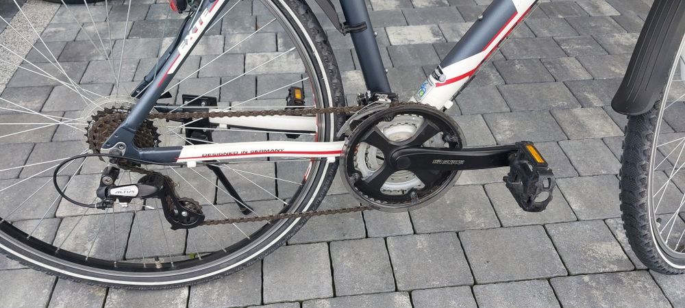 Rower trekingowy Niemiecki 28 cali