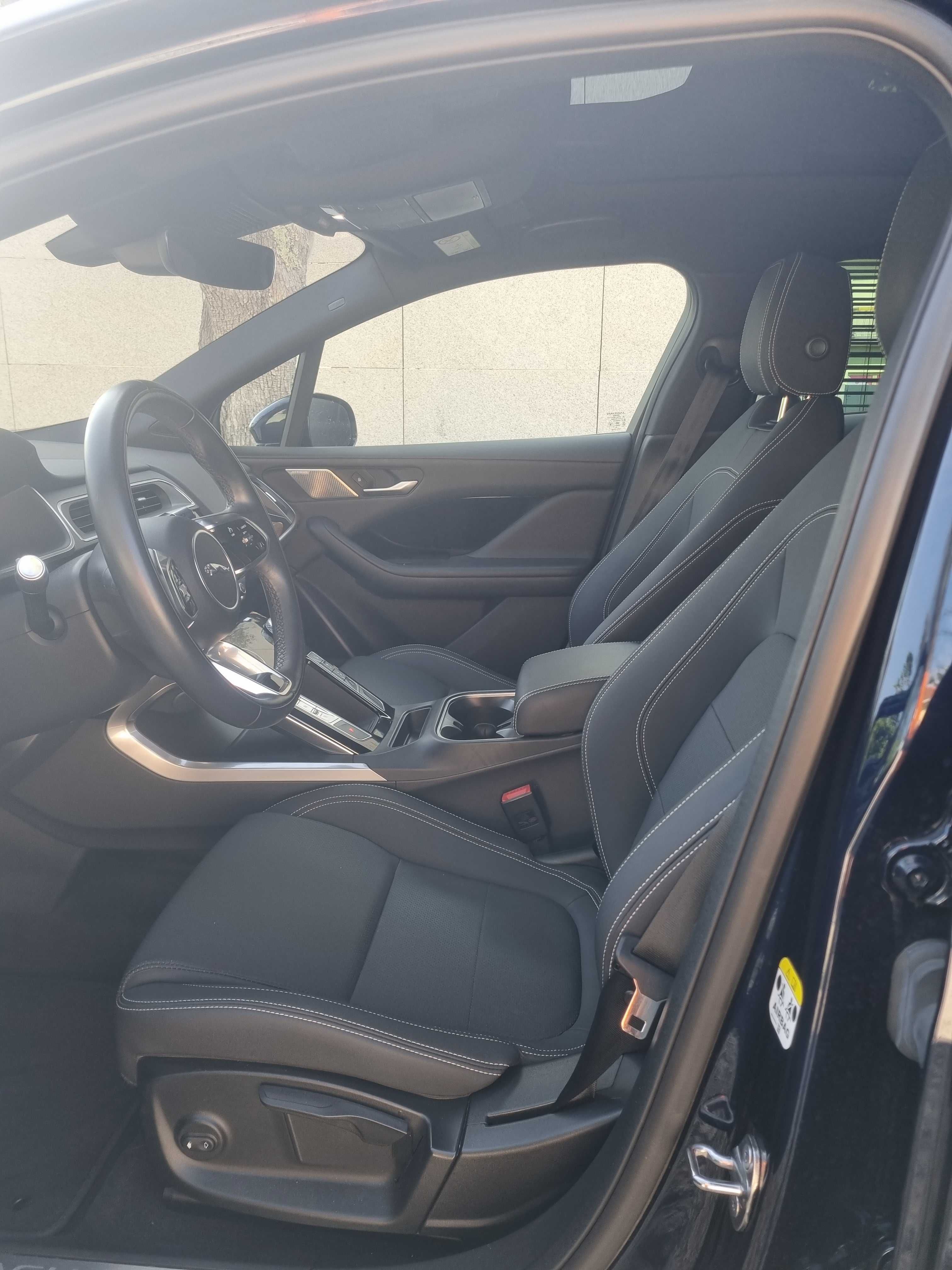Jaguar I-PACE EV400 S