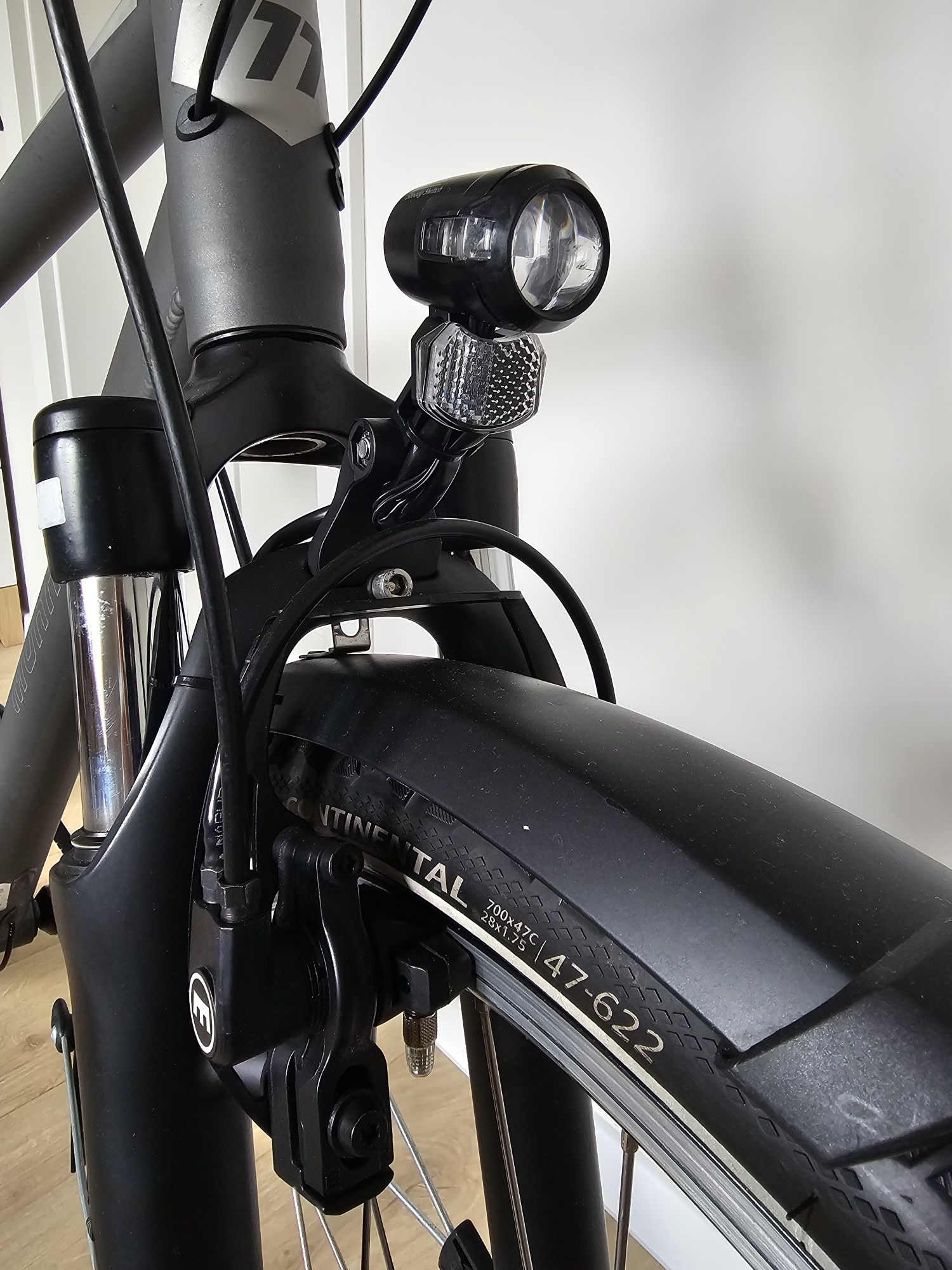 Rower trekkingowy MORRISON T5.0 PLUS, 28cali