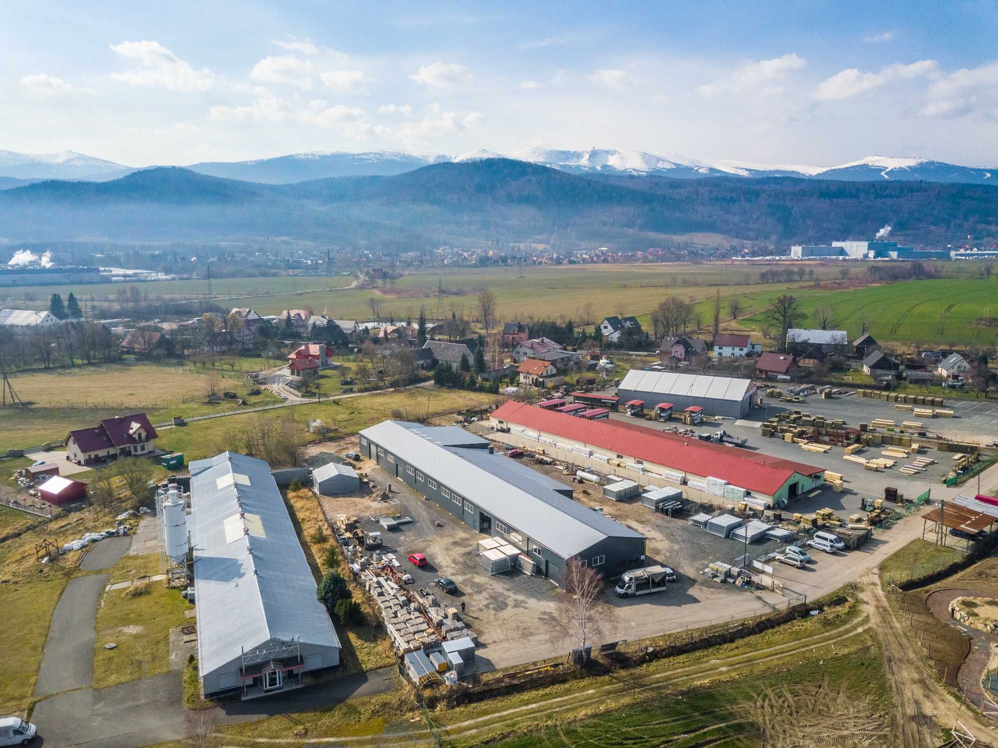 Tymczasowe ogrodzenie budowlane z blachy trapezowej - Pełne.