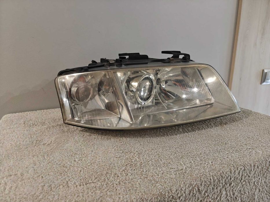 Lampa Prawy Przód Zwykła Audi A6 C5 EUROPA