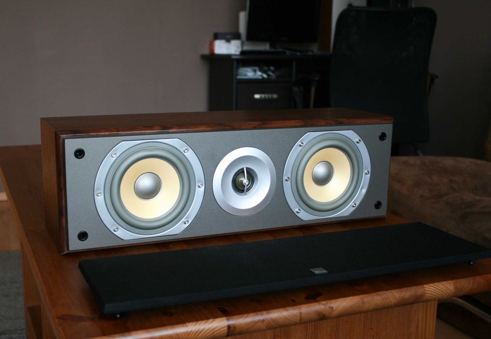 Kolumna centralna M Audio głośnik centralny do kino domowe