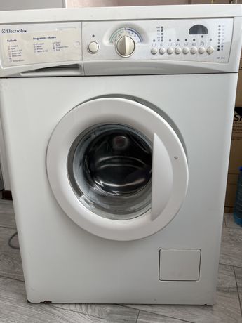 Продам не робочу пральну машину