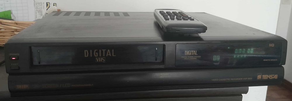 Vídeo gravador VHS Tensai VRP-3500 + Comando