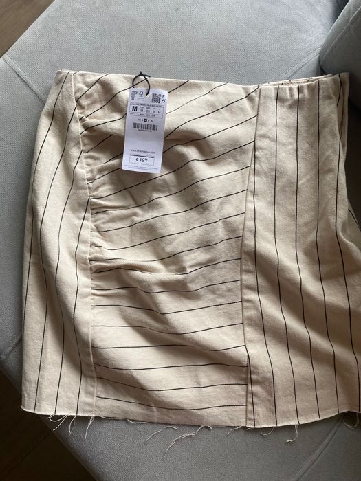 Spódnica nowa z metką Stradivarius rozmiar M 100% bawełna