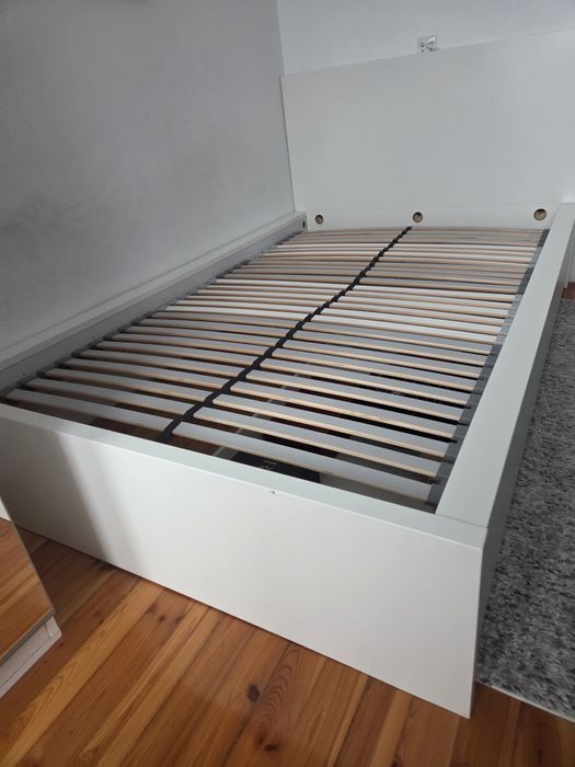Łóżko Malm 120x200 Ikea z dnem łóżka Lonset jak nowe
