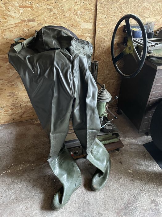 Чоботи  гумові, заброди