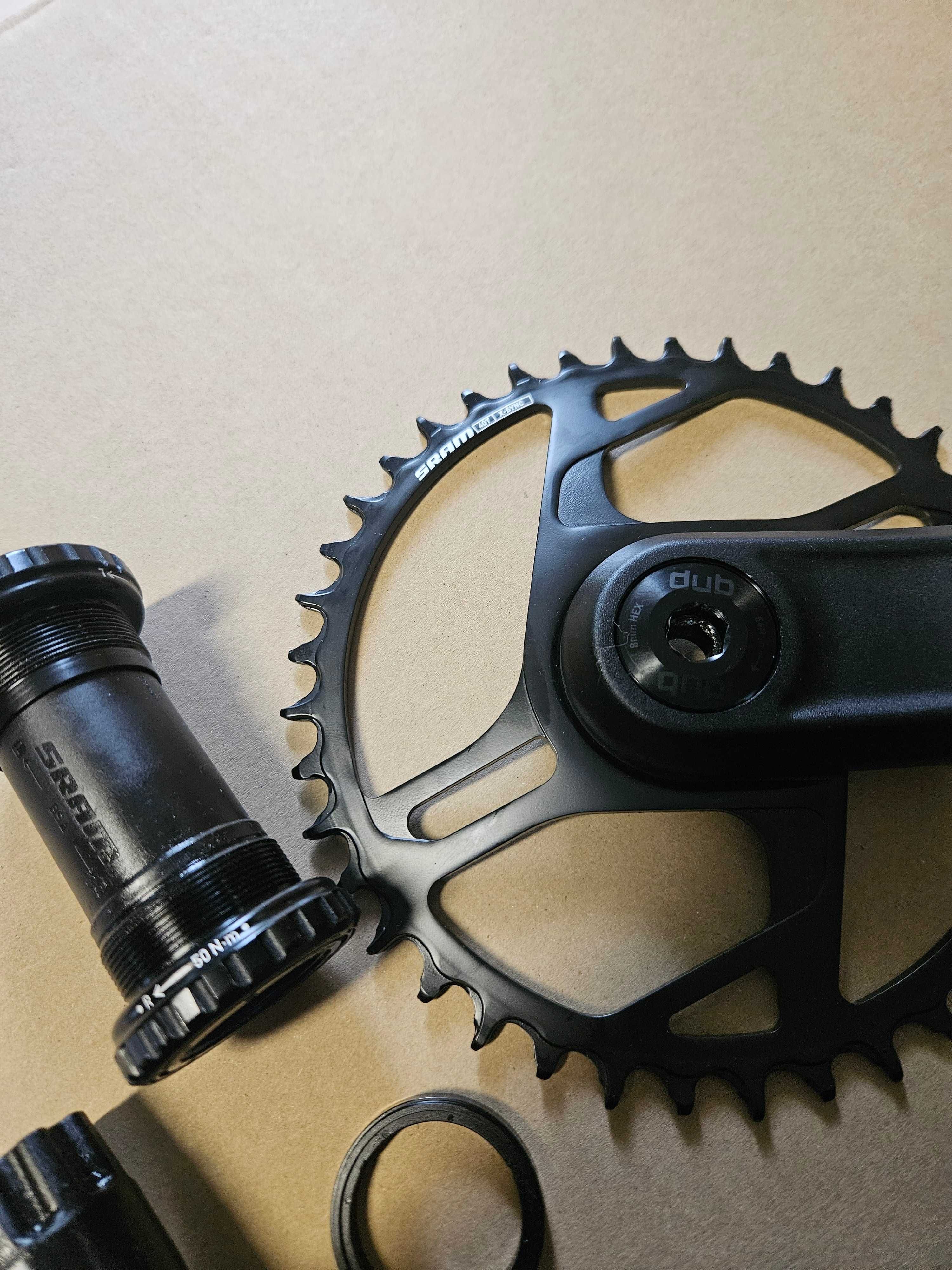 Korby + suport SRAM APEX D1 Dub Wide 175mm 1x12 OEM
