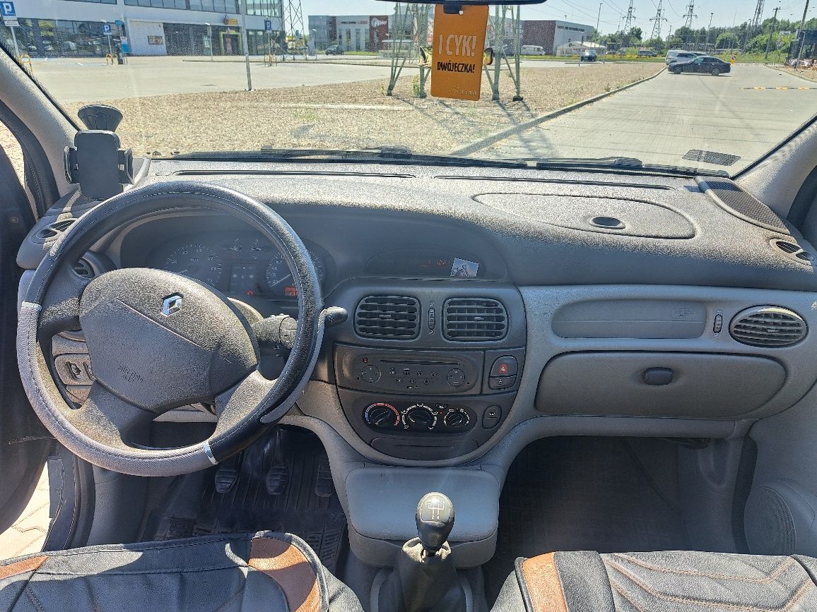 Renault Scenic 1.6 16v 2003r.