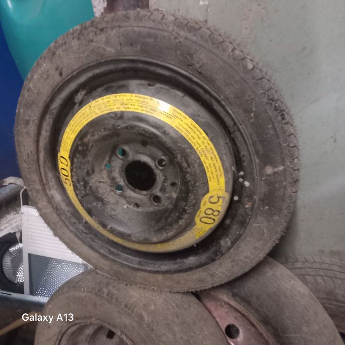 Vendo aros com pneus